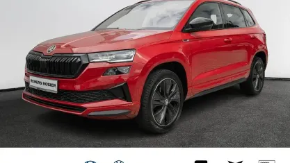 Gebraucht Skoda Karoq SportLine 150 PS (110 kW) 2023 Rot SUV