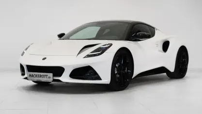 Gebraucht Lotus Emira 405 PS (297 kW) 2026 Mist white Coupé