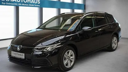 Gebraucht VW Golf VIII Life 110 PS (80 kW) 2023 Kombi