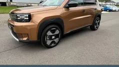 Gebraucht 2025 Fiat Grande Panda La Prima Kleinwagen | 25.490 € (Fairer Preis)