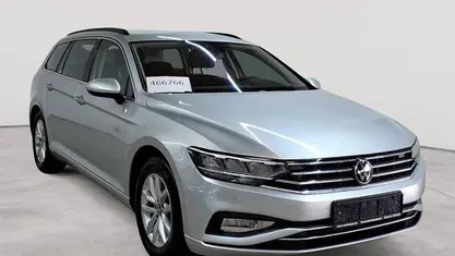 Gebraucht VW Passat Business 150 PS (110 kW) 2021 Kombi