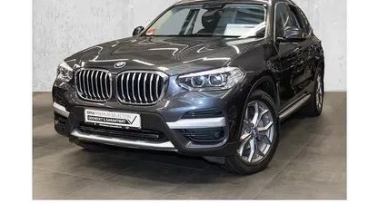 Grau Gebraucht 2021 BMW X3 xLine SUV | 32.990 € (Guter Preis)