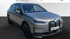 Gebraucht 2025 BMW iX SUV | 73.890 € (Fairer Preis)
