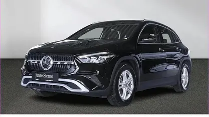 Gebraucht Mercedes GLA200 163 PS (119 kW) 2024 Nachtschwarz SUV