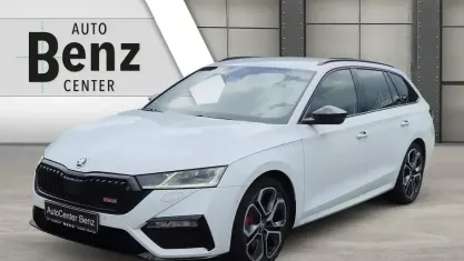 Gebraucht Skoda Octavia RS 245 PS (180 kW) 2023 Weiß Kombi