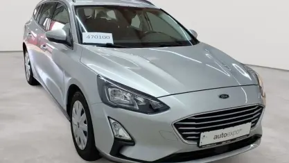 Gebraucht Ford Focus Trend 101 PS (74 kW) 2020 Polarsilber metallic Kombi