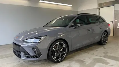 [r6r6] graphenegrau metallic [r6r6] graphenegrau metallic Neu 2026 Cupra Leon VZ3 Limousine | 41.490 € (Fairer Preis)