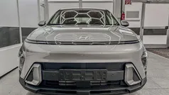 Shimmering silver r2t Neu 2025 Hyundai Kona Style SUV | 27.490 € (Fairer Preis)