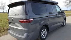 Starlightblau metallic dach schwarz Neu 2024 VW T7 Beach Van | 65.335 € (Guter Preis)