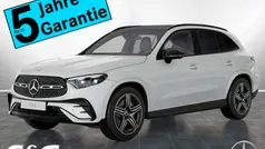 Manufaktur opalithweiß bright Gebraucht 2024 Mercedes GLC400d AMG SUV | 72.479 € (Fairer Preis)