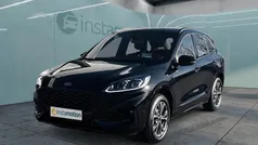 Schwarz Gebraucht 2023 Ford Kuga ST-Line SUV | 32.500 € (Fairer Preis)