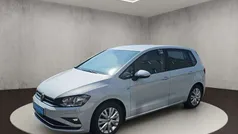 White silver metallic Gebraucht 2018 VW Golf Sportsvan Join Van / Kleinbus | 13.800 € (Guter Preis)