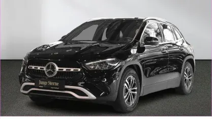 Gebraucht Mercedes GLA200 163 PS (119 kW) 2025 Schwarz SUV