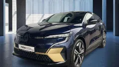 Gebraucht 2023 Renault Mégane Iconic Limousine | 31.890 € (Fairer Preis)
