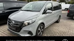 Gebraucht 2024 Mercedes EQV300 Van / Kleinbus | 47.500 € (Guter Preis)