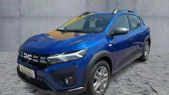 Ironblaumetallic Gebraucht 2023 Dacia Sandero Expression Kleinwagen | 15.891 € (Fairer Preis)