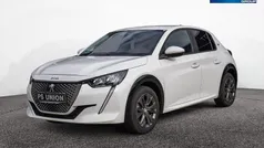 Weiß Gebraucht 2021 Peugeot e-208 Active Kleinwagen | 12.500 € (Guter Preis)
