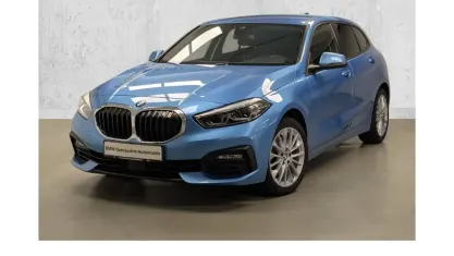 Gebraucht BMW 118 Comfort Edition 150 PS (110 kW) 2021 Blau Kleinwagen