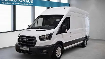 Gebraucht Ford Transit Trend 131 PS (96 kW) 2022 Weiß Van