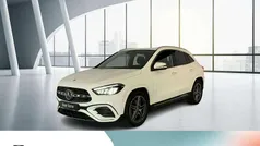 Unilack polarweiß Gebraucht 2025 Mercedes GLA200 AMG line SUV | 40.480 € (Fairer Preis)