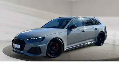 Gebraucht Audi RS4 S-Line 450 PS (330 kW) 2023 Nardograu Kombi