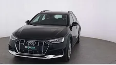 Schwarz Gebraucht 2023 Audi A4 Allroad Basis Kombi | 38.970 € (Guter Preis)