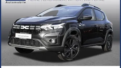 Dolomitgrau (grau) Gebraucht 2025 Dacia Sandero Expression Kleinwagen | 17.333 € (Guter Preis)