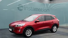 Rot Gebraucht 2022 Ford Kuga Titanium SUV | 25.023 € (Guter Preis)