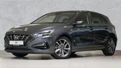 Dark knight / mic Gebraucht 2022 Hyundai i30 Trend Limousine | 20.480 € (Guter Preis)
