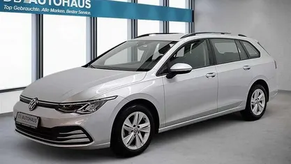 Gebraucht VW Golf VIII Life 110 PS (80 kW) 2022 Silber Kombi