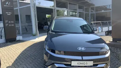 Neu Hyundai Ioniq 5 239 kW (325 PS) 2026 Ecotronic grey SUV