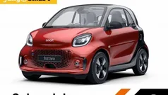Rot Gebraucht 2024 Smart ForTwo Electric Drive Exclusive Kleinwagen | 17.400 € (Fairer Preis)