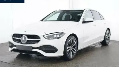 Używany Mercedes C200 Avantgarde 204 KM (150 kW) 2022 Biały Sedan/Limuzyna