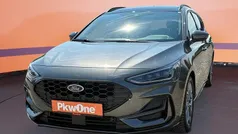 Grau Gebraucht 2024 Ford Focus ST-Line X Kombi | 22.990 € (Guter Preis)