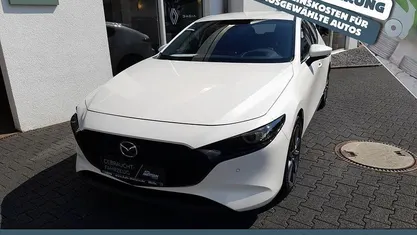 Gebraucht Mazda 3 Selection 150 PS (110 kW) 2022 Weiß Limousine