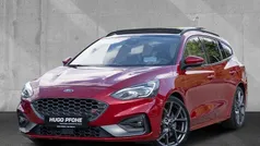Rot Gebraucht 2020 Ford Focus ST Kombi | 26.500 € (Fairer Preis)
