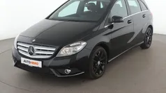 Schwarz Gebraucht 2014 Mercedes B180 Van / Kleinbus | 12.290 € (Fairer Preis)