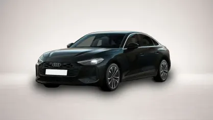 Gebraucht Audi A5 Basis 204 PS (150 kW) 2025 Mythosschwarz metallic Limousine