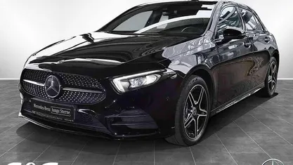 Gebraucht Mercedes A250 AMG 160 PS (117 kW) 2022 Unilack nachtschwarz Limousine