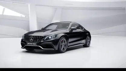 Gebraucht Mercedes C63 AMG AMG 510 PS (375 kW) 2022 Metalliclack obsidianschwarz Coupé