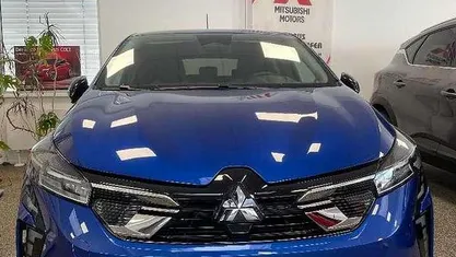 Royalblau Neu 2025 Mitsubishi Colt Plus Kleinwagen | 19.990 € (Fairer Preis)