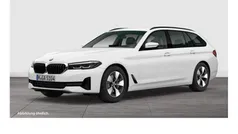 Weiß Gebraucht 2022 BMW 520 Kombi | 34.890 € (Fairer Preis)
