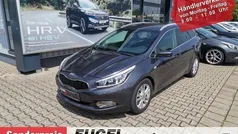 Winchestergrau met. Gebraucht 2015 Kia Ceed Sportswagon DREAM-TEAM Edition Kombi | 6.499 € (Fairer Preis)