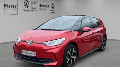 Gebraucht VW ID.3 Pro 150 kW (204 PS) 2024 Kings red metallic Kleinwagen
