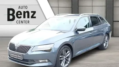 Gebraucht Skoda Superb Style 190 PS (139 kW) 2016 Grau Kombi