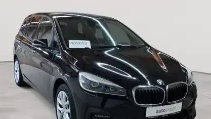 Gebraucht BMW 220 Gran Tourer Advantage 178 PS (130 kW) 2022 Schwarz uni Van / Kleinbus