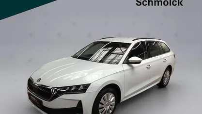 Gebraucht 2025 Skoda Octavia Essence Kombi | 25.790 € (Fairer Preis)