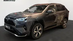 Grau Gebraucht 2025 Toyota RAV4 Hybrid SUV | 49.220 € (Fairer Preis)