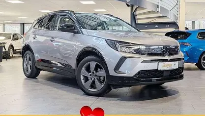 Grau Gebraucht 2022 Opel Grandland X GS Line SUV | 23.350 € (Fairer Preis)