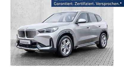 Silber Gebraucht 2023 BMW iX1 xLine SUV | 39.990 € (Fairer Preis)